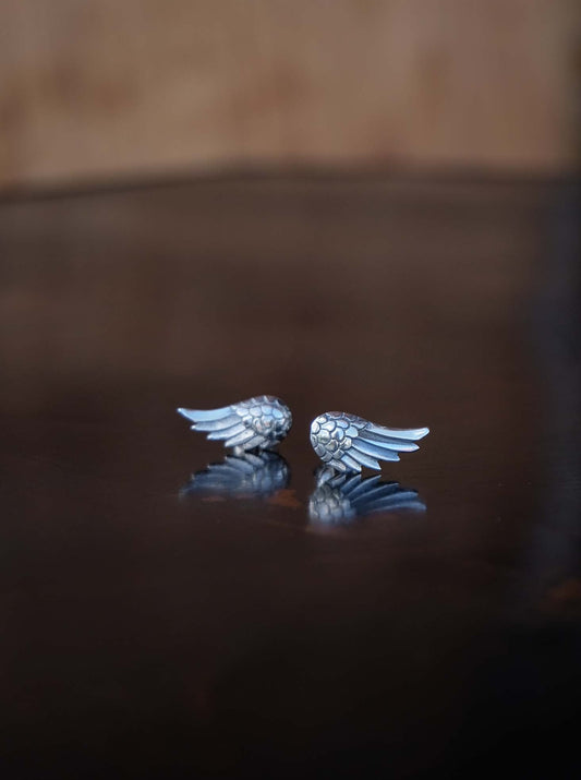 Wing Earrings in Silver