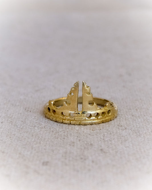 Bali Candi Ring in Brass