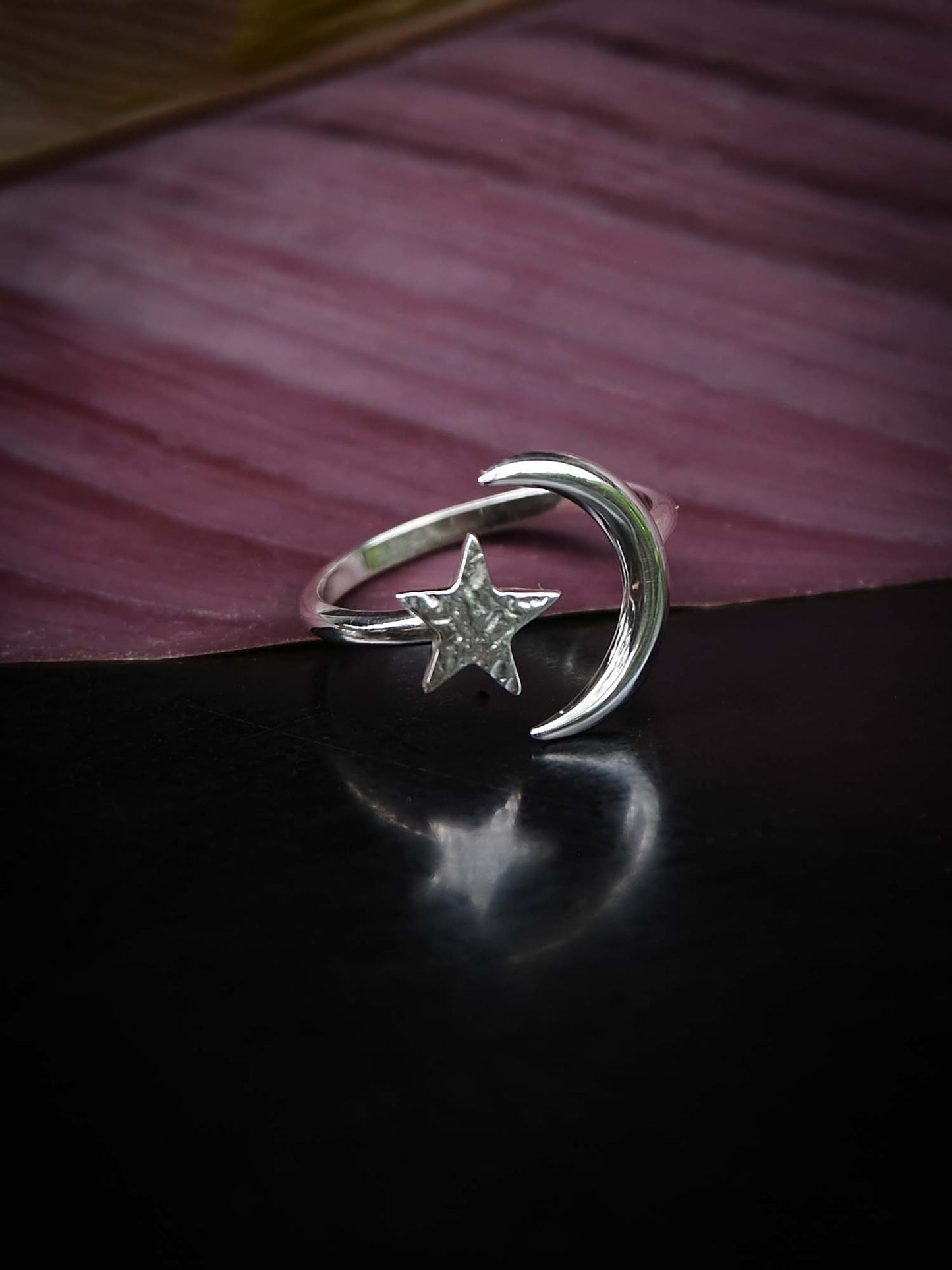 Moon Rising Ring in Silver