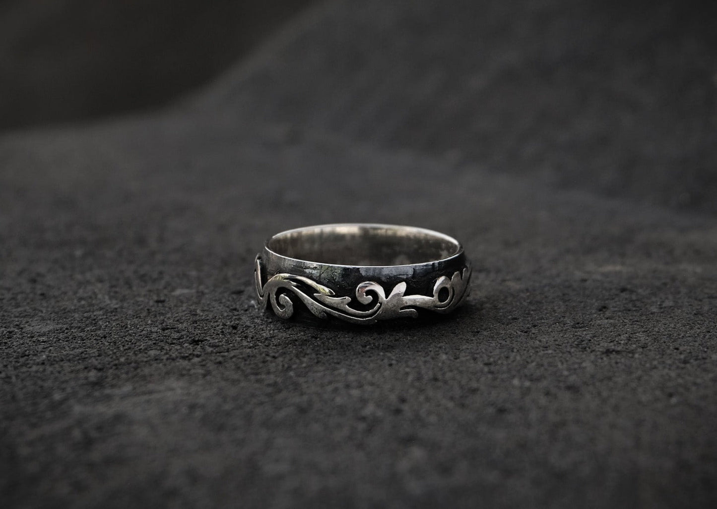 Detail Silver Ring Mule Jewels